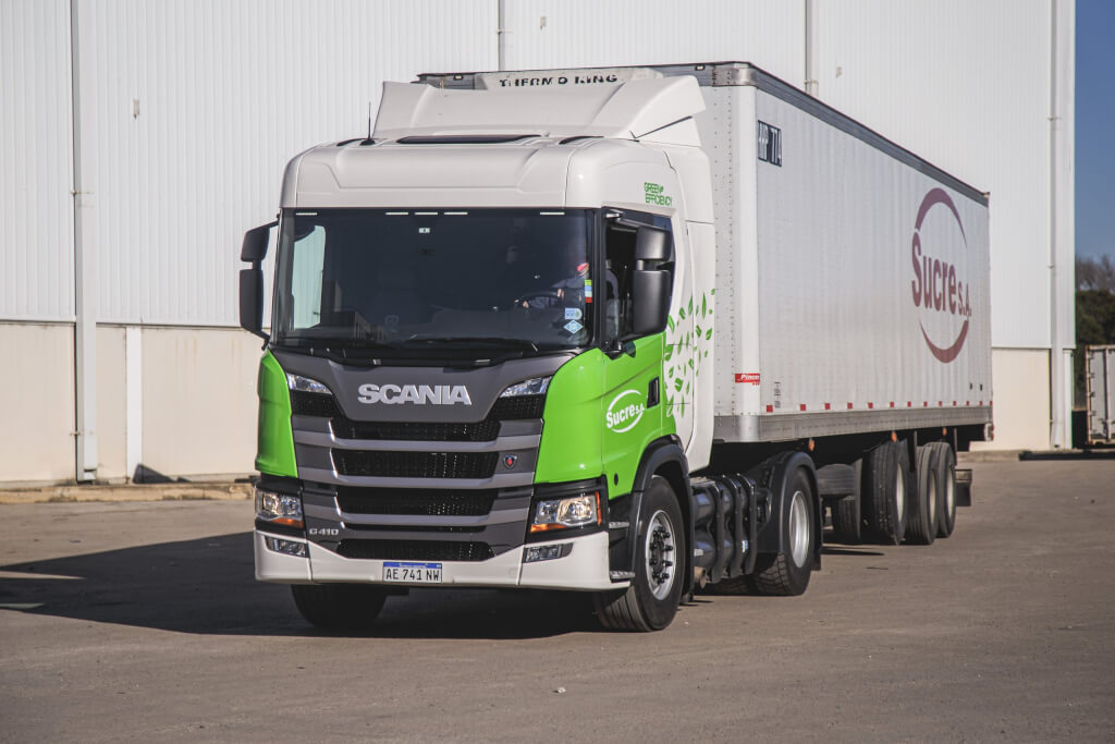 Transporte Sucre usa un Scania a GNC para logística de alimentos en Córdoba
